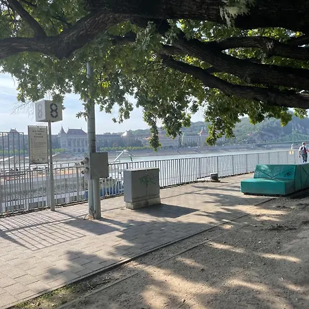 Hanna&rita In The Centre Lonyay 42a 3rd Floor In The Back Yard شقة بودابست